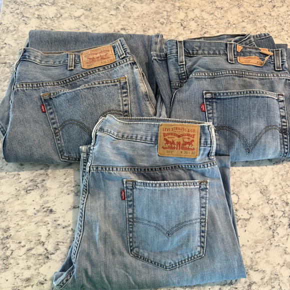 Levi’s 560 & 569 Men’s Jeans Bundle - Sizes 36x32, 38x34, 42x32 Loose Comfort - Picture 1 of 13